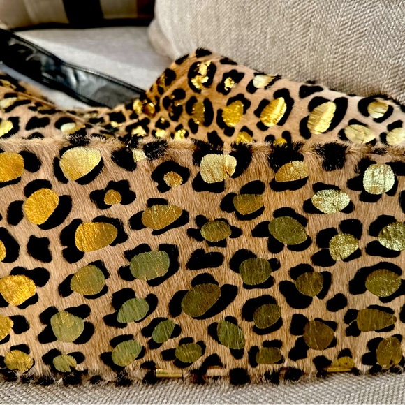 Wild Goose Cowhide Hobo - Picture 4 of 6